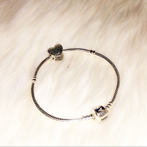 PANDORA Snake Chain Barrel Clasp Bracelet - Picture 4 of 6